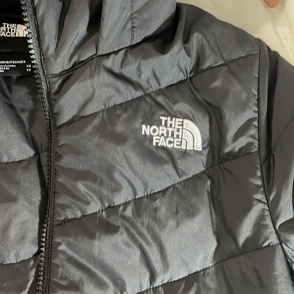 North face jacket - Picture 2 of 10